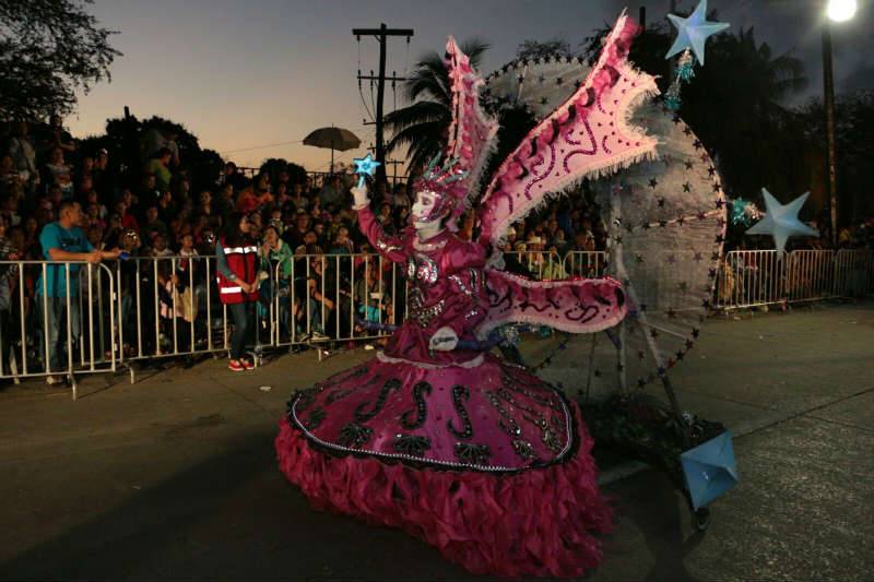 El Carnaval de Tampico 2016 “Magia y Diversión’’, registró una afluencia de poco más de 120 mil personas. 