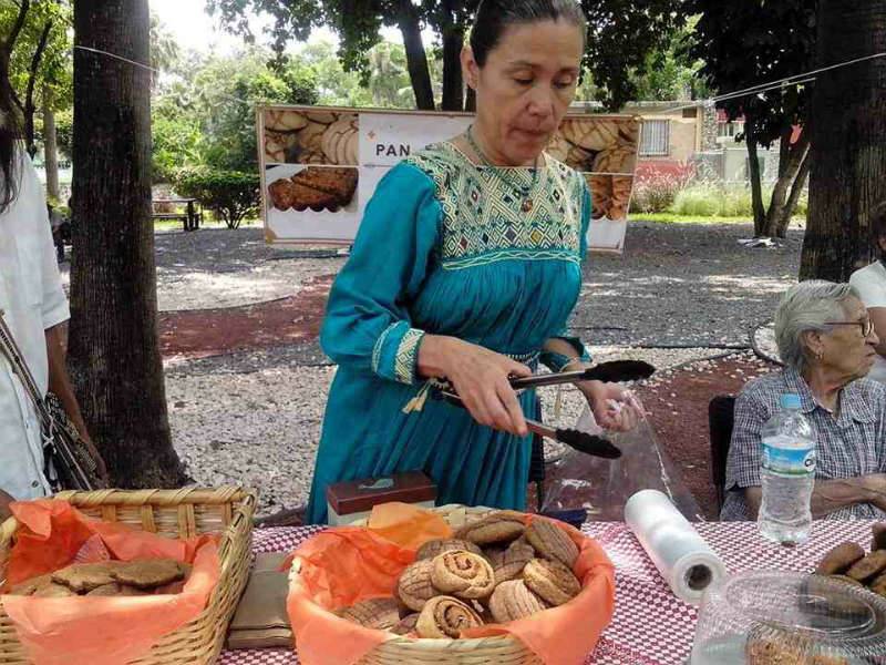 LA SEÑORA Patricia García, comparte la pasión por el buen pan casero. 