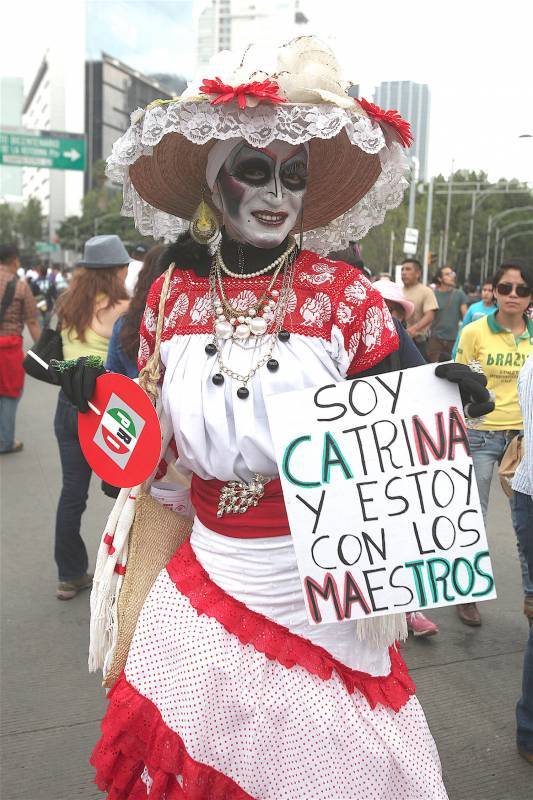 De todo se vio en el mitin en la capital del país.