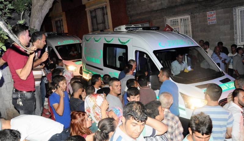 El ataque tuvo lugar en un barrio céntrico de la ciudad de Gaziantep.