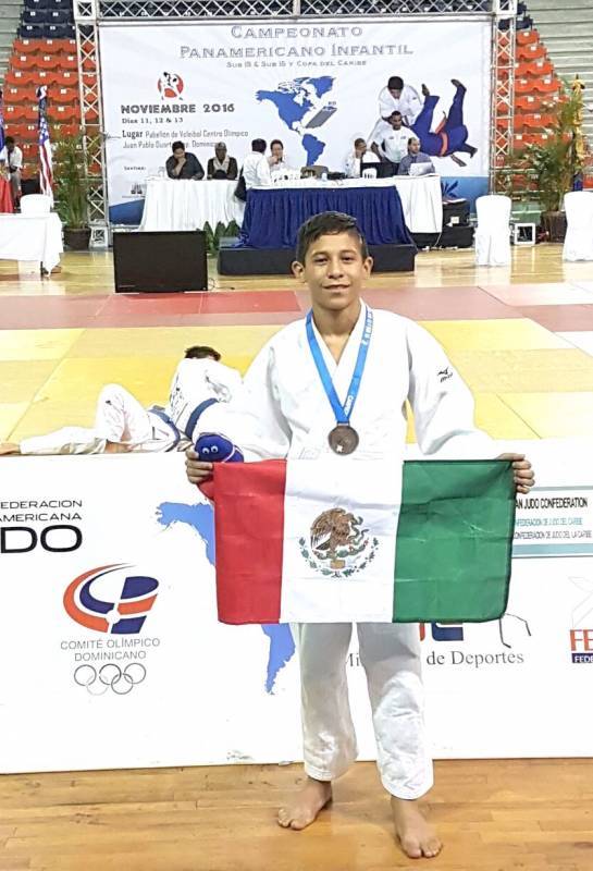 Tamaulipeco José Alfredo Quinta López, gana el Bronce.