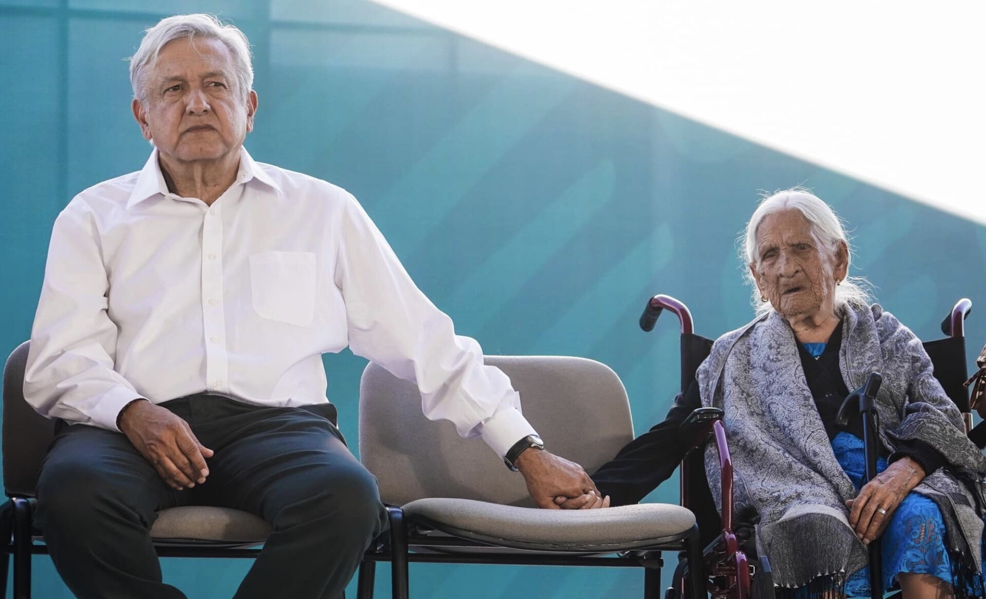 AMLO anuncia que incrementará pensión para adultos mayores