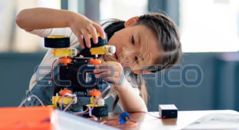 Casi mil niños acceden a educación STEM gracias a alianza internacional