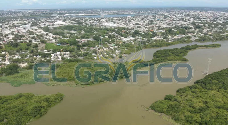 Obliga tormenta tropical Barry a concluir el ciclo escolar