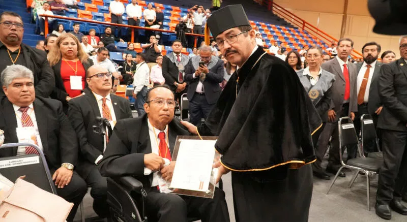 Reconoce la UAT vocación y trayectoria académica de sus docentes
