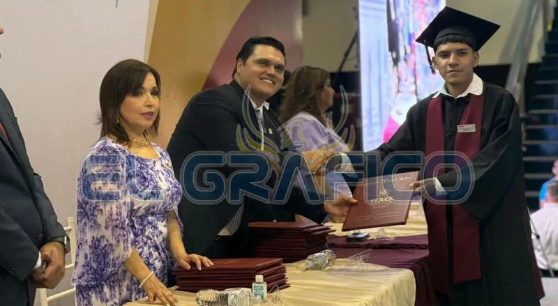 Prieto Herrera apadrina generación del ITACE
