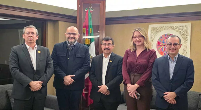 Gestiona rector acuerdos para fortalecer crecimiento de la UAT