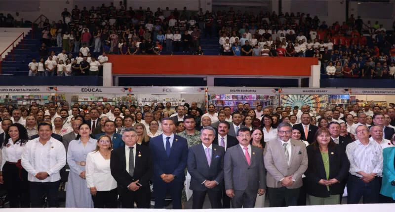 Feria del Libro UAT fomenta la lectura, el conocimiento y el talento universitario