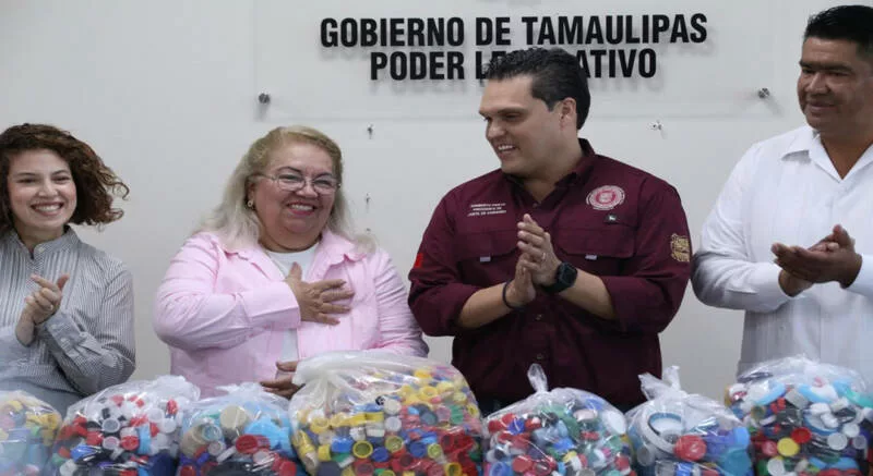 Taparroscas con causa: Congreso respalda a pacientes con cáncer de mama