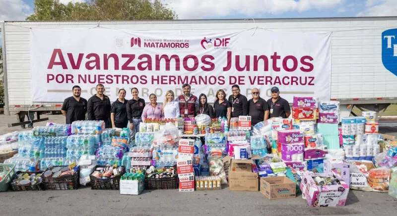 Sistema DIF Matamoros entrega víveres para apoyar a damnificados de Veracruz