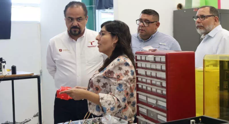 Visitan titular de SEMSyS y coordinador de OPD’s la Universidad Politécnica de la Región Ribereña