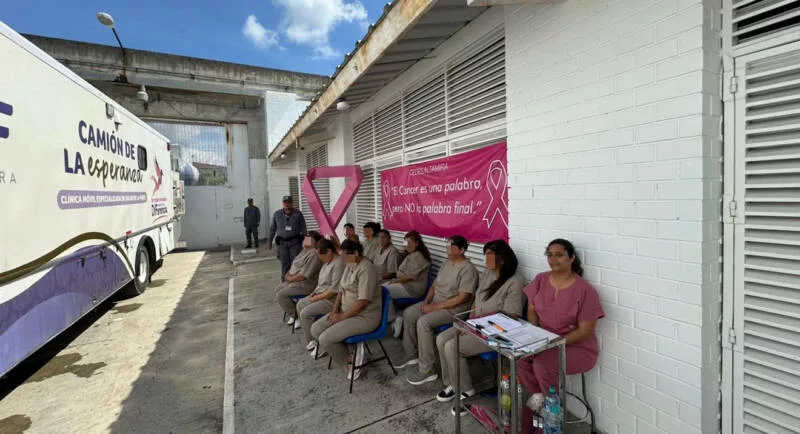 Conmemora CEDES Altamira lucha contra el cáncer de mama con rally deportivo, mastografías y yoga oncológico