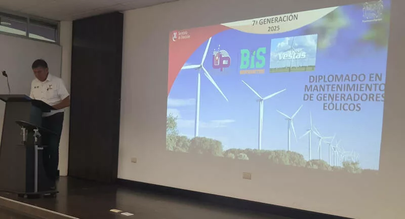 Fortalece UPV capacitación de especialistas en energía eólica