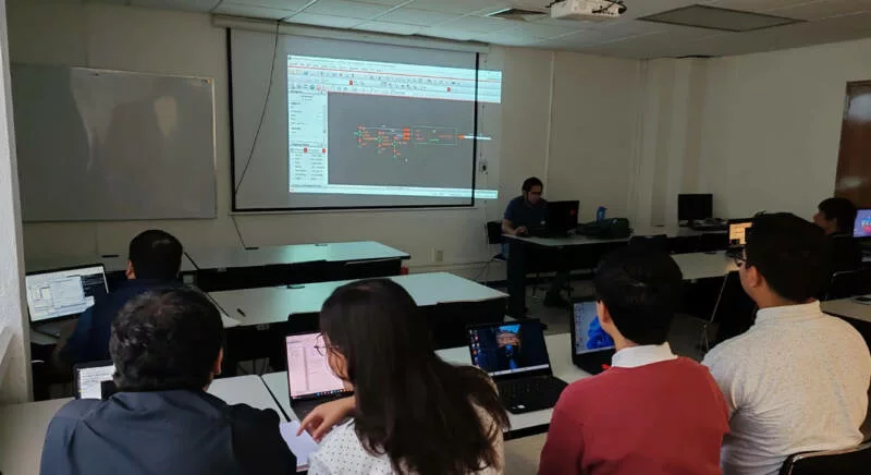 Hacen estancias estudiantes de la UPV en Instituto Nacional de Astrofísica, Óptica y Electrónica