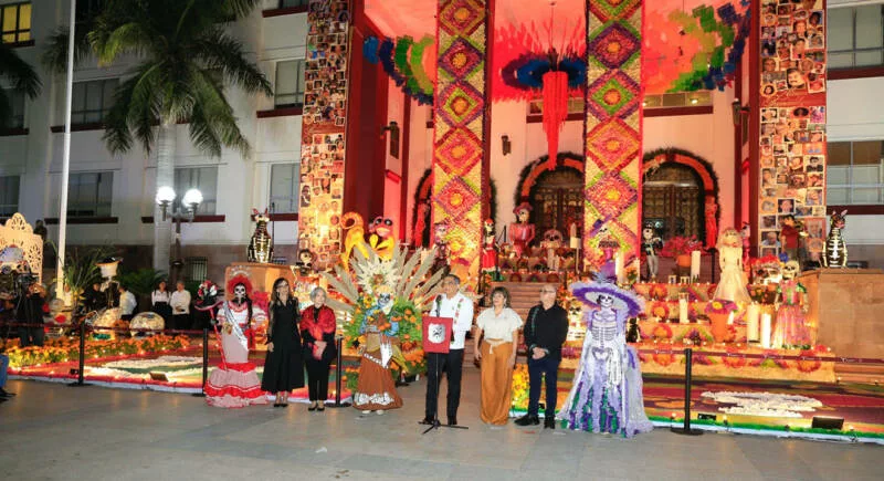 Premian Américo y María concurso estatal de catrinas y catrines