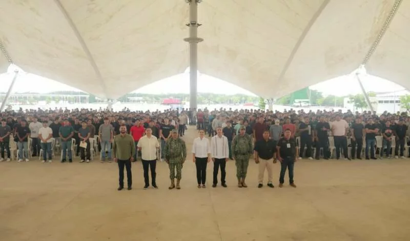 Preside Mónica Villarreal Anaya sorteo del SMN con la participación de más de mil jóvenes tampiqueños