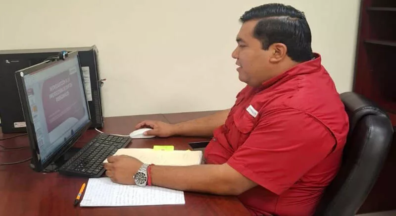 Capacita TPT en seguridad y avisos de privacidad a sujetos obligados y autoridades garantes