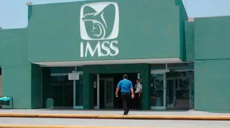 Piden sindicatos a Sheimbaum romper con IMSS-Bienestar