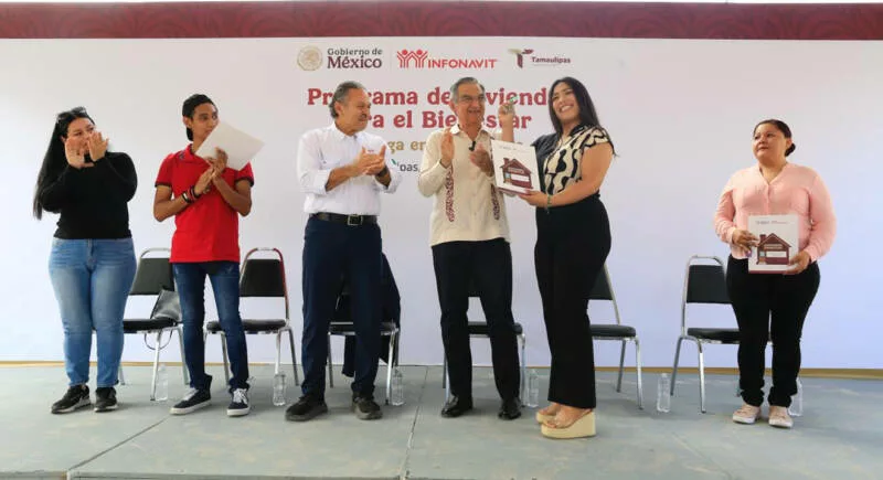 INFONAVIT entrega viviendas del Bienestar a familias de Tamaulipas