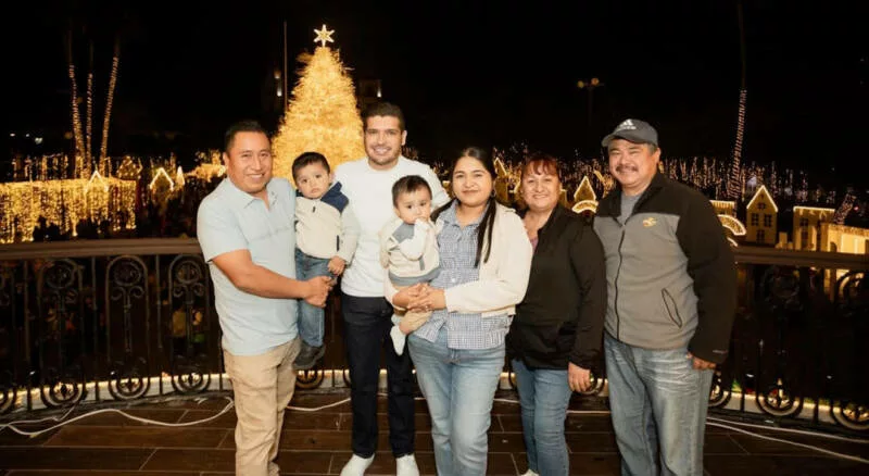 Beto Granados abre las puertas de Presidencia Municipal para vivir la Navidad en familia