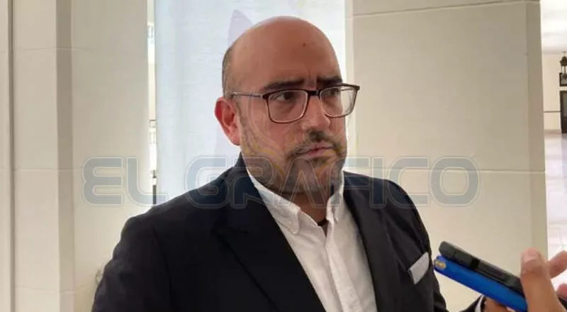 Vigilancia digital a 33 mil funcionarios municipales