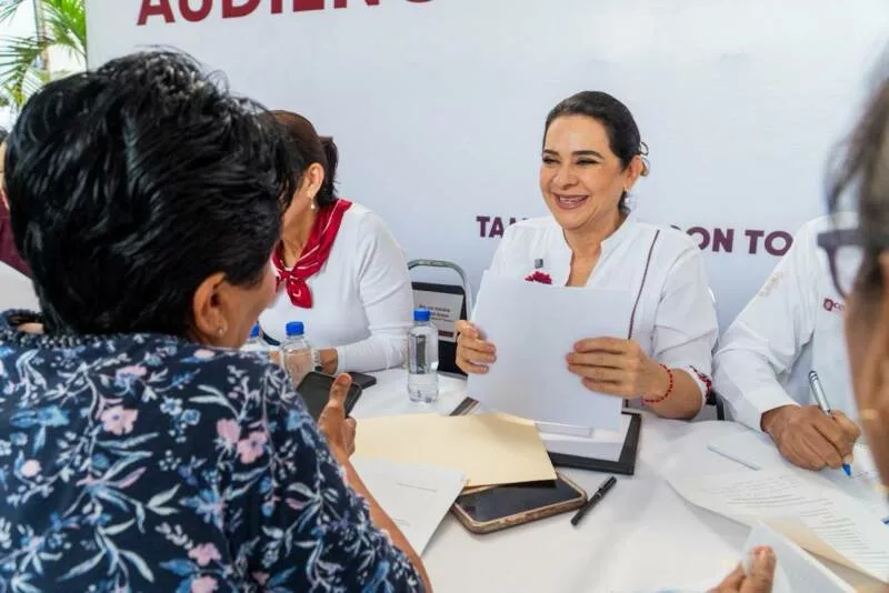 Encabeza Mónica Villarreal Anaya primera audiencia ciudadana “Aquí Contigo”