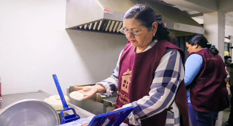 Mantiene SEBIEN entrega de alimentos en comedores