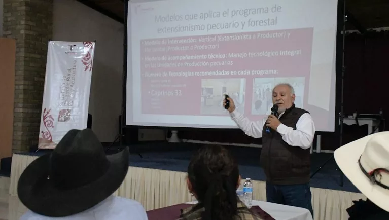 Tula, sede de encuentro interestatal para fortalecer la producción caprina