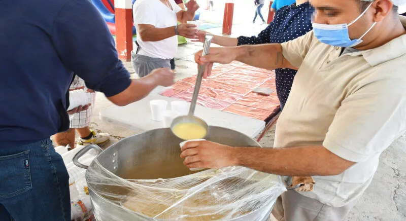 Celebran Día de Reyes con mega rosca de 20 metros en el CEDES Victoria