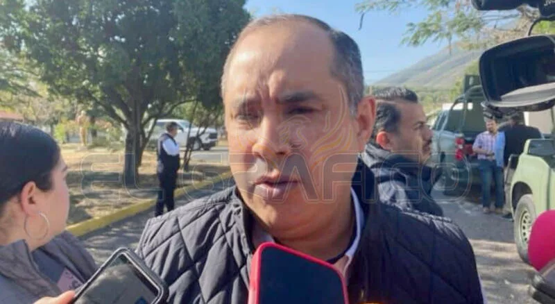 Finanzas descarta irregularidades por decreto de autos extranjeros