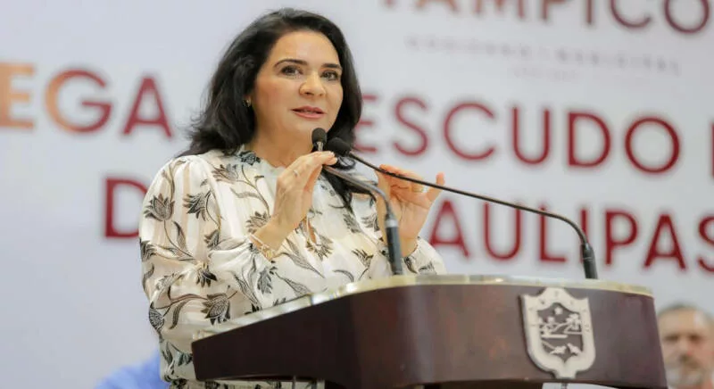 Mónica Villarreal encabeza ceremonia de entrega de Escudos de Armas de Tamaulipas a dependencias públicas
