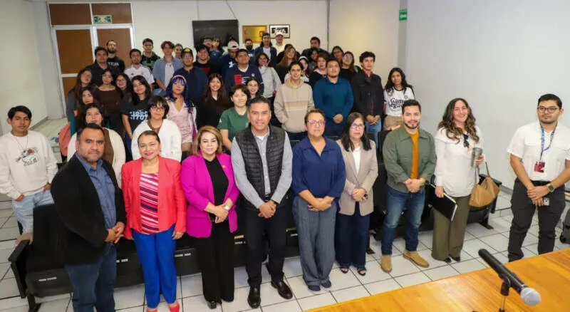 Fortalece Salud vinculación con la UAT y alumnos de Ciencias de la Comunicación