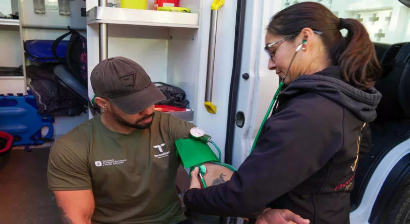 Avanza SEDUMA en la profesionalización del combate a incendios forestales