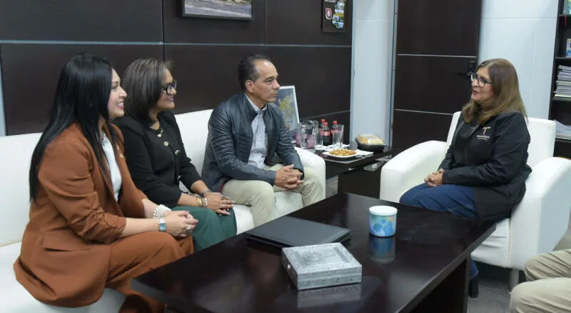 Unen esfuerzos SEDUMA y Tec Nuevo Laredo para mejorar imagen urbana y habitabilidad