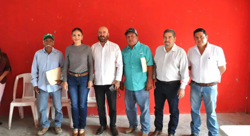 Atiende Secretaría de Recursos Hidráulicos problemática de agua en el ejido La Libertad Campesina de Jiménez