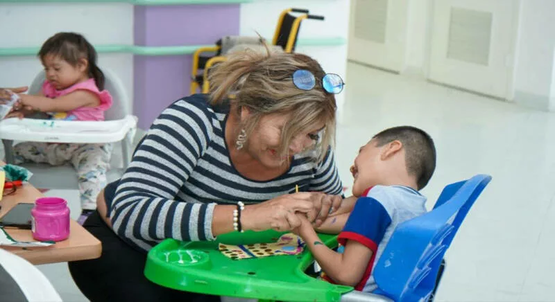 Fortalece DIF atención inclusiva con guardería especial del CRI