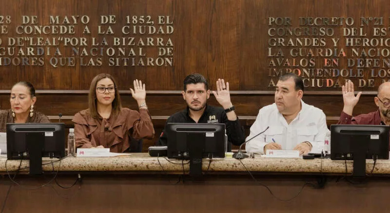 Designa Cabildo de Matamoros a María León y Yahir como Reyes del Festival del Mar 2026