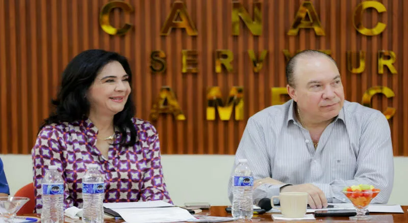 Fortalece Mónica Villarreal coordinación con Hoteleros y Canaco para impulsar turismo y seguridad