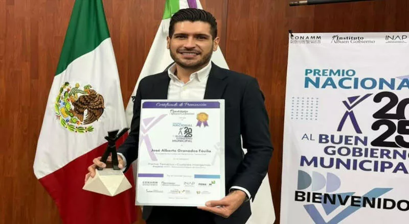 Beto Granados recibe el Premio Nacional al Buen Gobierno 2025