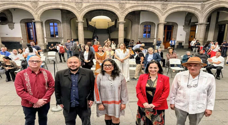 Inauguran en el Museo de la Ciudad de México la exposición "Cartografías del color", de la tamaulipeca Margarita Morales