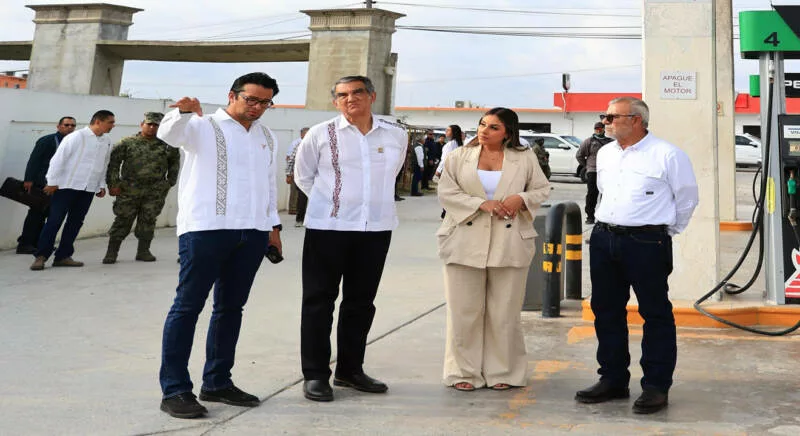 Supervisa gobernador operaciones y despacho de la Gasolinera del Pueblo