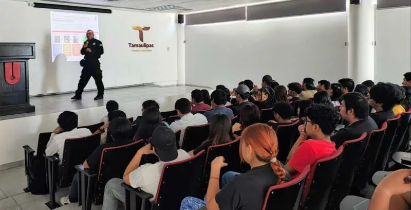 Capacita Guardia Estatal Cibernética a universitarios en prevención de delitos digitales