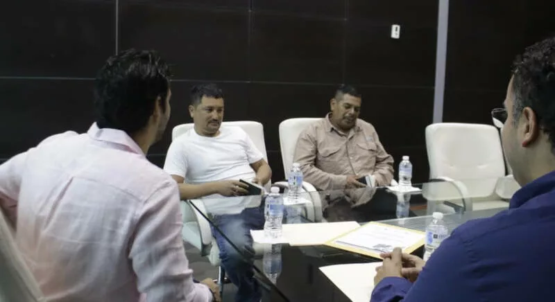 Trabajadores tamaulipecos parten al extranjero con respaldo institucional