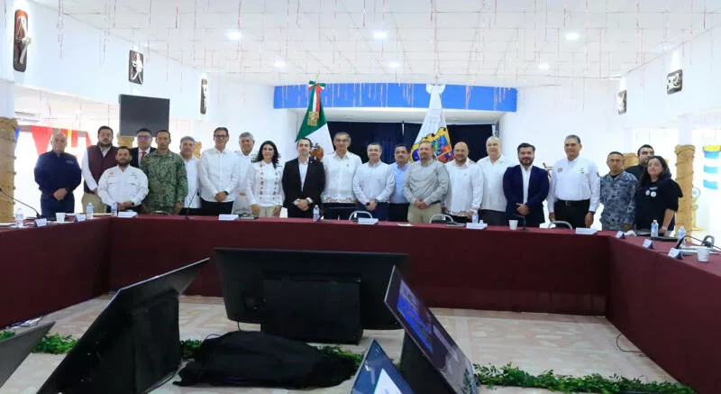 Supervisa Américo Villarreal proyectos productivos y deportivos en el sur de Tamaulipas