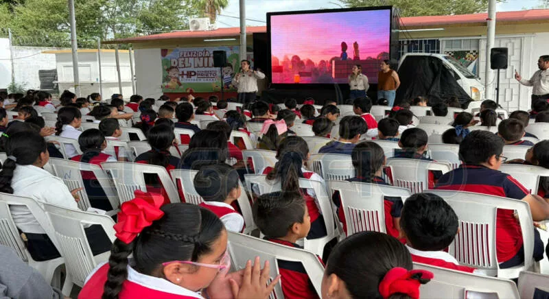 Cinema llega a Colonia Reservas Territoriales Campestre