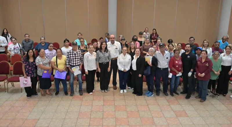 Sistema DIF y Patrimonio de la Beneficencia distribuyen 194 auxiliares auditivos a grupos prioritarios en Tampico