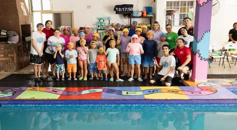Inician clases de natación para menores de Casa Hogar del Niño Matamorense