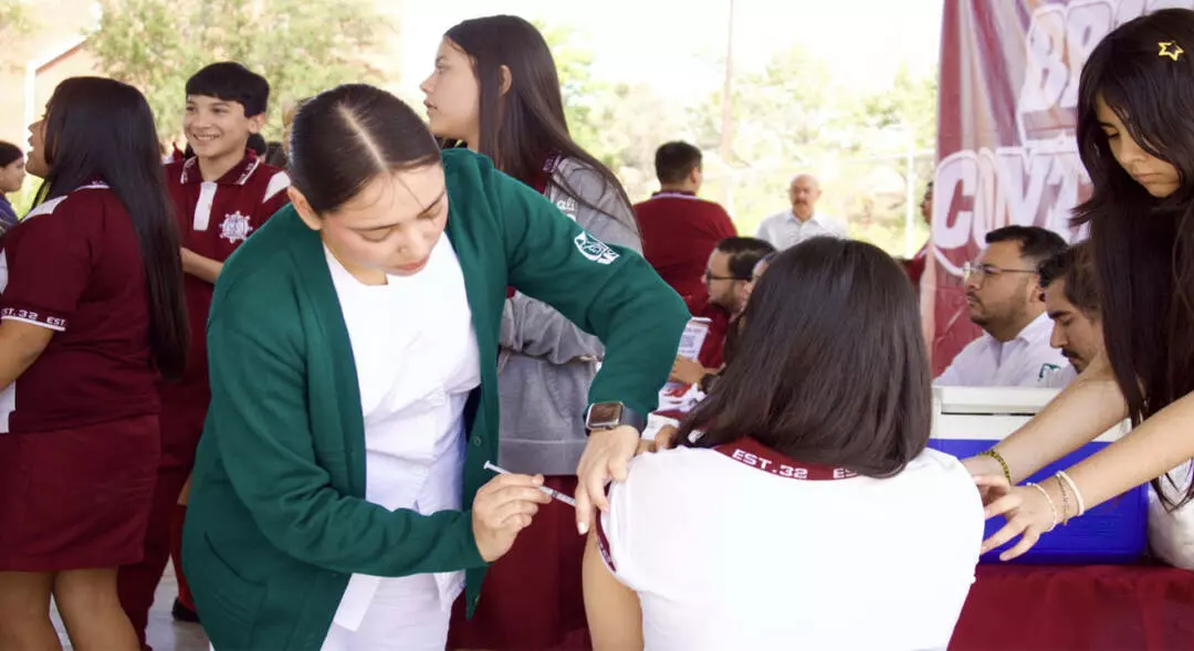 Brigada de Contacto Joven llega a la Secundaria #32 para impulsar el bienestar de las juventudes