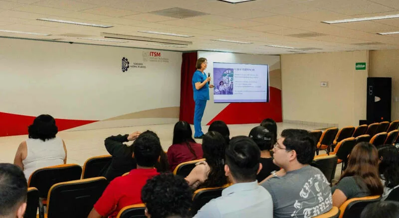 Refuerza Tec Mante formación integral mediante ciclo de conferencias
